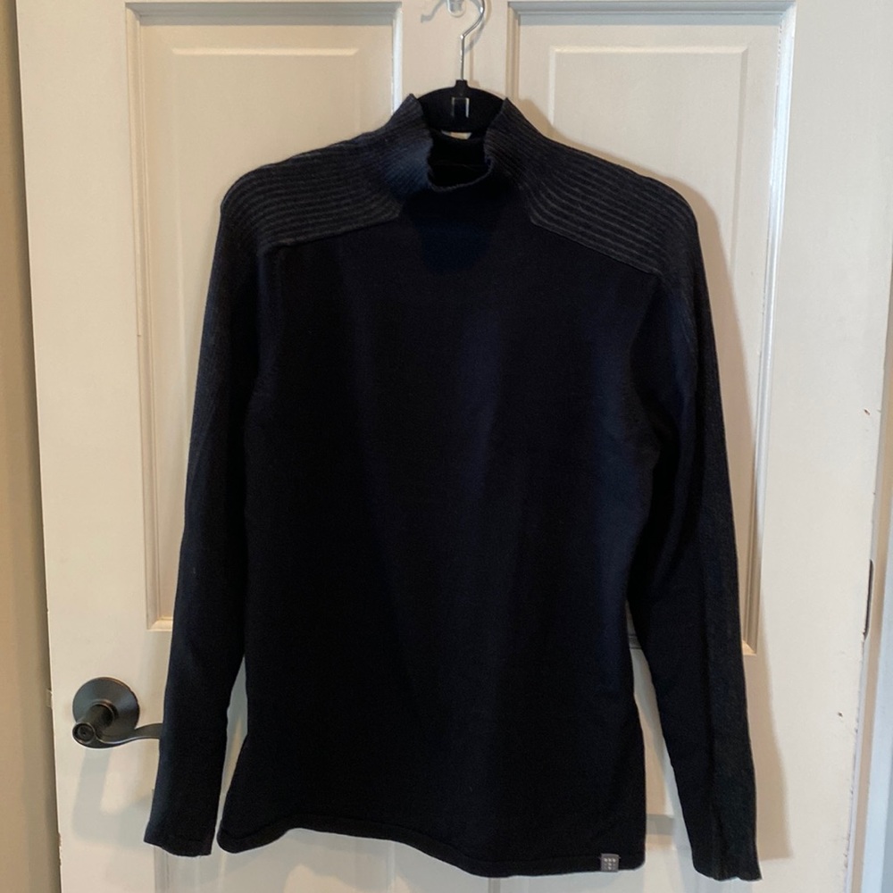 Black cotton mock sweater